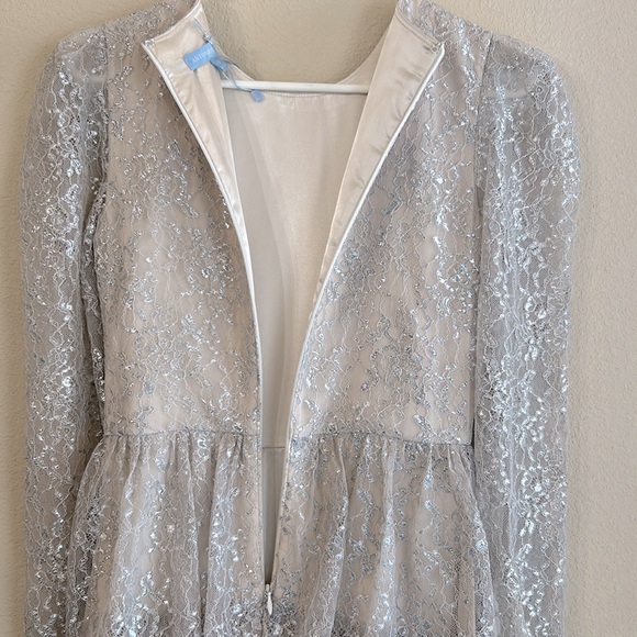 NWT Antonio Melani x Born
on Fifth Clara Metallic Lace
Tiered Ruffle Maxi Dress - Picture 13 of 16